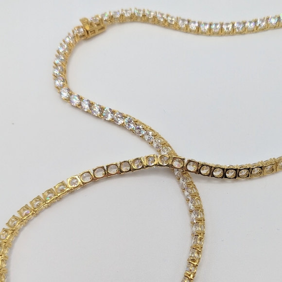 NEW SET 18k, Necklace, Bracelet & Earrings, 4 Pieces, Cubic Zirconia, 18k, 925, - Picture 9 of 14